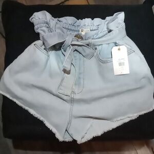 Billa Bong shorts